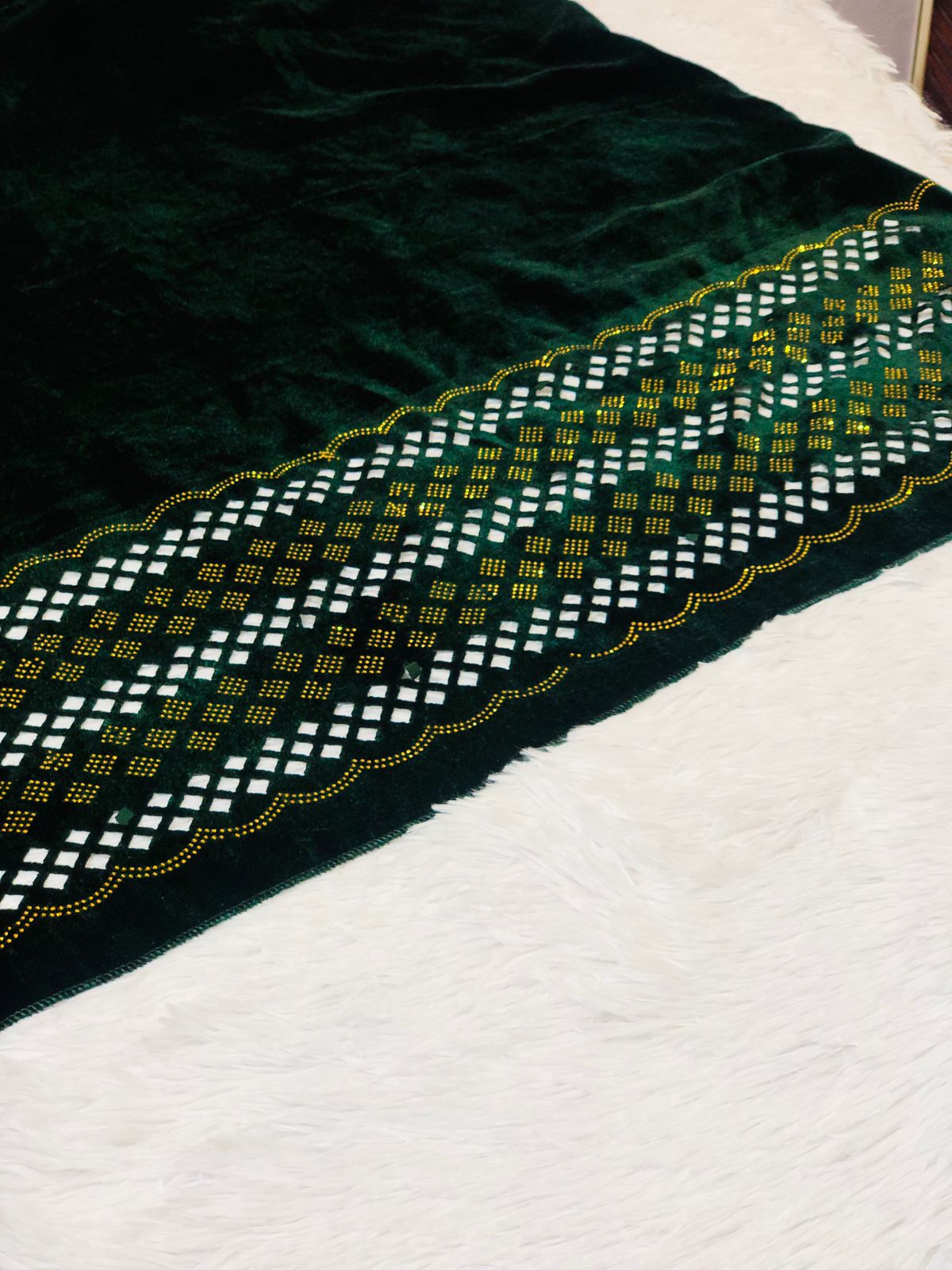 BAREEZE VELVET LASERCUT SERIES